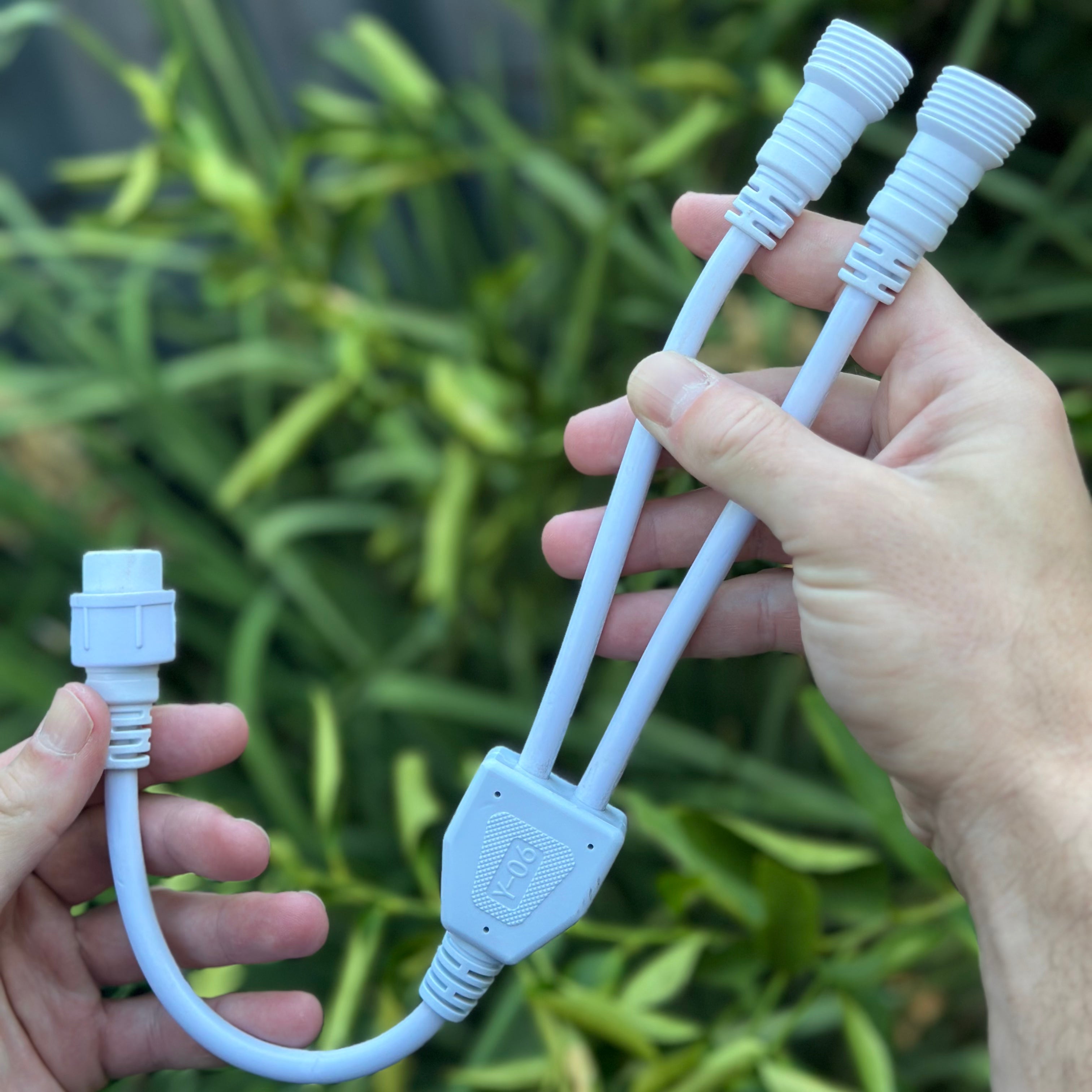 2-Way Splitter Cable - White